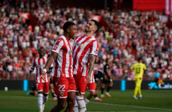 (Cr&oacute;nica) El Almer&iacute;a golea al Legan&eacute;s y aprovecha la derrota del Castell&oacute;n