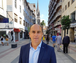 Cs Torrelavega propone llevar libros de texto a domicilio para que los niños completen el curso