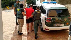 Desmantelan una banda liderada por un fugado de la justicia lituana que vend&iacute;a marihuana por Europa