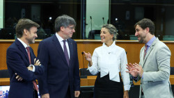 Desvergüenza política de la vicepresidenta Yolanda Díaz.    Carlos Magdalena