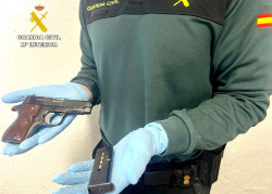  Detenido en Cartes un hombre con una pistola al que se buscaba por una agresi&oacute;n con arma blanca en Toranzo