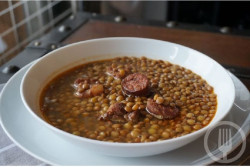 Dónde hemos llegado por un plato de lentejas Por Juan Goti Ordeñana