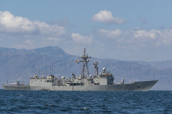 Dos fragatas de la Armada ya operan en la bah&iacute;a sur de Ceuta