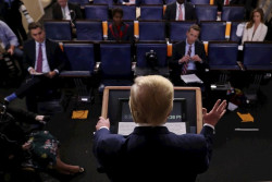 EEUU supera a Italia en n&uacute;mero de muertos: 19.882