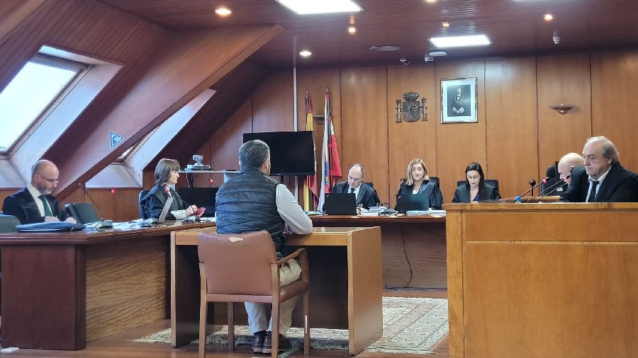 El alcalde regionalista de Ribamont&aacute;n al Monte defiende que todos sus "pasos" han sido "siempre con asesoramiento legal"