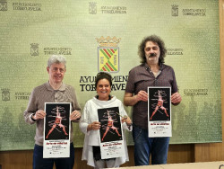 El arte del cómic llega a la Mauro Muriedas de Torrelavega con las obras de Álvaro Martínez Bueno