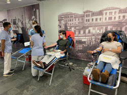 El Banco de Sangre de Cantabria estrena asistente virtual para captar donantes y mejorar la gestión de citas