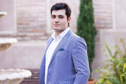 El bar&iacute;tono Juan Laborer&iacute;a y la pianista Carmen Santamar&iacute;a interpretan m&uacute;sica y poes&iacute;a de mujeres artistas