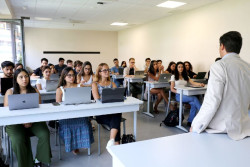 El CEU destina cerca de 19 millones de euros a su fondo de Becas y Ayudas al Estudio, un 10% más que en el curso pasado