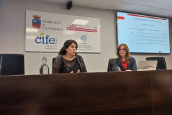 El ciclo `Caf&eacute; del Conocimiento` aborda los programas innovadores de formaci&oacute;n para mejorar la empleabilidad