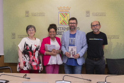 El CN Foto de Torrelavega acoge tres exposiciones en agosto, dos de ellas sobre José Hierro