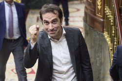 El Congreso convalida el decreto de ayudas fiscales por la guerra en Ir&aacute;n, con el &uacute;nico voto en contra de Vox