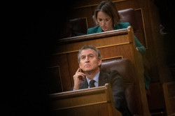 El Congreso debate una ley del PP para bajar el IVA energético a explotaciones agrarias en crisis