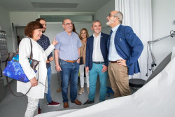 El consejero de Sanidad visita el Centro de Salud Bezana y analiza las necesidades asistenciales del municipio