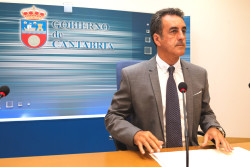 El consejero Martín presentará un plan de digitalización por 100 millones a los fondos europeos