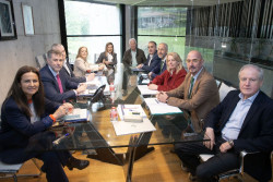 El Consejo de Gobierno da luz verde al acuerdo para la subida salarial de los docentes