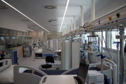 El Covid se cobra otra muerte en Cantabria, que tiene 17 hospitalizados   y uno en la UCI