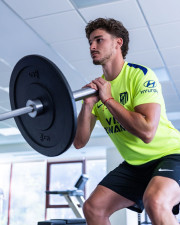 El delantero argentino Juli&aacute;n &Aacute;lvarez se incorpora a la pretemporada del Atl&eacute;tico de Madrid