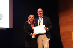 El equipo de enfermeras nefrol&oacute;gicas del Hospital Valdecilla recibe el Premio SEDEN Donaci&oacute;n y Trasplante