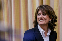 El "escándalo sin precedentes" de la elección, dedazo de Sánchez, de Delgado como fiscal de Memoria a Bruselas