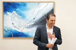 El exconselleiro Alfonso Villares pedir&aacute; el reingreso en el PPdeG y exige "una disculpa" a quienes le se&ntilde;alaron