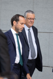 $posts[$i]->TITULO
