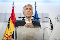 El Gobierno aprueba nueva ley de asilo y reforma la ley de Extranjer&iacute;a que enviar&aacute; al Congreso donde no podr&aacute; aprobarla