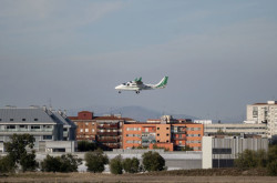 El Gobierno asegura que Aena no contempla ni un segundo aeropuerto en Madrid ni cerrar el de Cuatro Vientos
