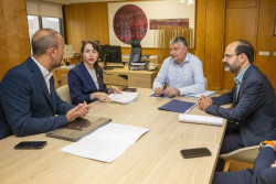 El Gobierno confirma que incluirá en los PGC partidas para La Lechera, el Conservatorio de Torrelavega y el MNG