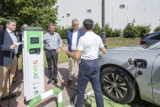 El Gobierno de Cantabria culmina la implantaci&oacute;n de puntos de recarga para veh&iacute;culos el&eacute;ctricos en los 102 municipios