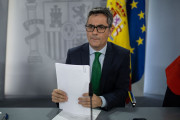 $posts[$i]->TITULO