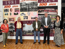 El Gobierno estudia colaborar en las actividades de la Coral Voces C&aacute;ntabras por su centenario