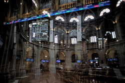 El Ibex 35 sube un 3,77% en la semana y conquista los 14.000 puntos, máximos de mayo de 2008
