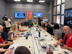 El incendio de Las Pe&ntilde;as de Riglos contin&uacute;a avanzando con 3.500 hect&aacute;reas quemadas y 156 evacuados
