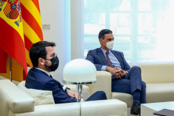 El Jefe del Estado de Cataluña, creado por Sánchez, exigirá 56 traspasos, entre ellos el aeropuerto del Prat, en la Bilateral de Jefes de Estado