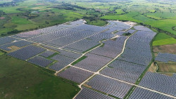 El MARF admite una pionera emisi&oacute;n de bonos convertibles de Ecoener por 15 millones
