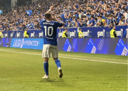 El Oviedo remonta al Mirand&eacute;s y vuelve a Primera 24 a&ntilde;os despu&eacute;s