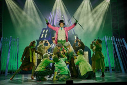 El Palacio de Festivales acoge hasta el domingo el musical `Charlie y la f&aacute;brica de chocolate`