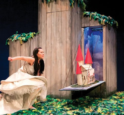 El Palacio de Festivales celebra los 10 a&ntilde;os del estreno de `El ni&ntilde;o erizo` con una sesi&oacute;n especial