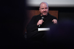 El Parlamento insta a Cultura a cesar al director del Reina Sof&iacute;a si no regulariza este a&ntilde;o su inventario y patrimonio