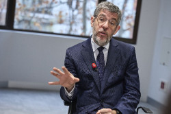 El PP defiende regularizar inmigrantes que trabajan y reprocha a Vox que quiera echarlos "sin explicar c&oacute;mo"