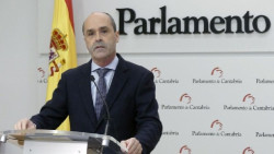 El PP insta a la oposici&oacute;n que trabaje "por los c&aacute;ntabros" y abandone "el bloqueo" por "urgencias electorales"