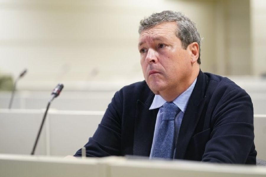 El PP logra por cuarta vez el apoyo del Senado para proteger a los pescadores de verdel del Cant&aacute;brico