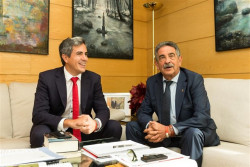 El PRC, Revilla, sigue su rumbo sin estruendo, y el PSOE ya más pausado, también.