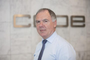 El presidente de la CEOE acusa al ministro Ábalos de no mantener su palabra, dijo que se mantendrían todos los proyectos del ministro anterior