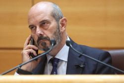 El presidente del Senado acusa al Gobierno de "escamotear" a la c&aacute;mara alta su labor de control en la crisis de Ceuta