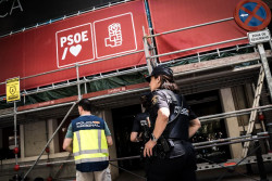 El PSOE niega haber ordenado las conductas delictivas que apunta el juez y asegura que colabor&oacute; con la UCO en Ferraz