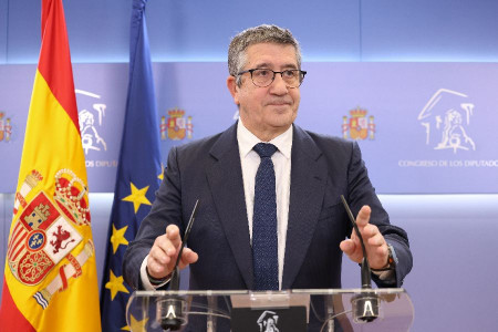 El PSOE se opone a que el Congreso vote la exigencia de elecciones generales