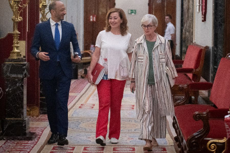 El PSOE y Sumar impiden que el Congreso vote las enmiendas de PP y Junts que exigen elecciones