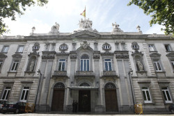 El Supremo condena a Santander a devolver la comisi&oacute;n de apertura de una hipoteca por falta de transparencia